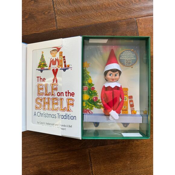 The Elf on the Shelf Plus Book Girl Elf NEW - Picture 2 of 3